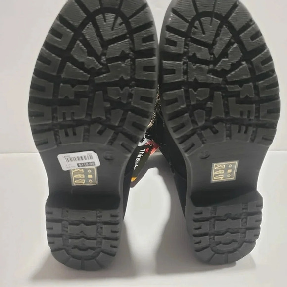 NWT Banff Trail Black Womans Boots Size 9 - Picture 8 of 9